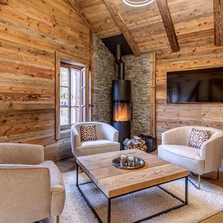 Two High-End Duplexes, Sauna And Stove Apartment